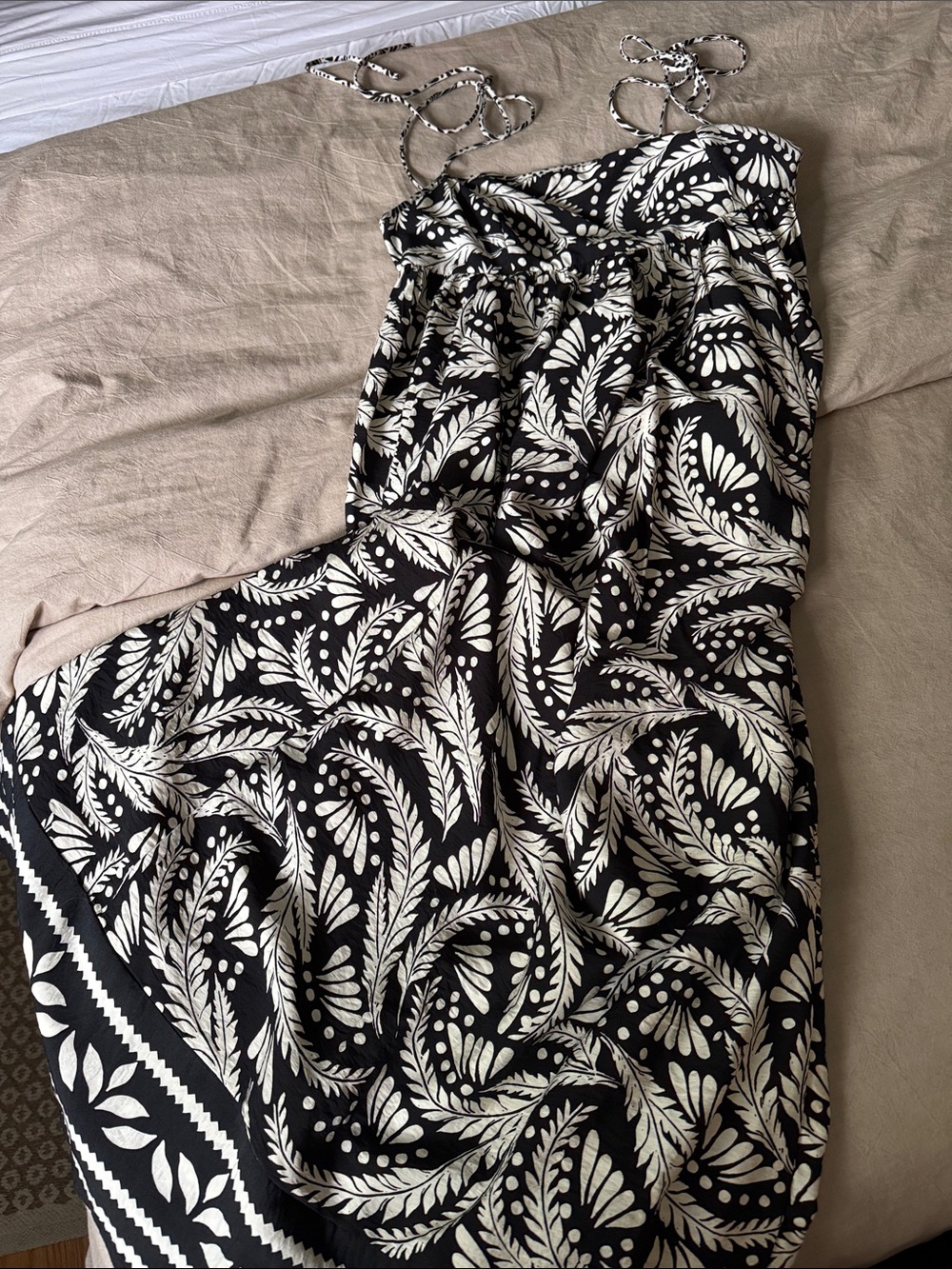 H&M Black and Cream Botanical-Print Maxi Dress